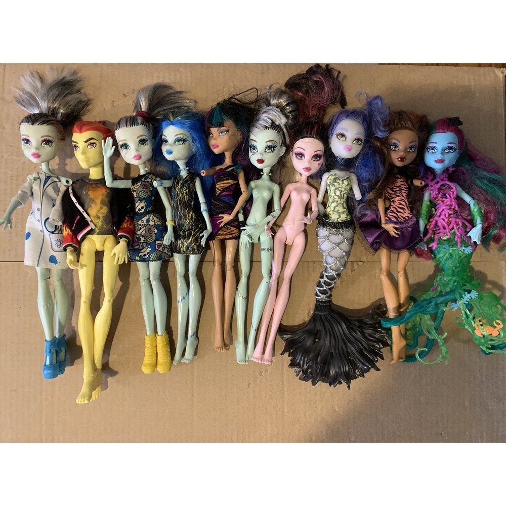10 Monster High Dolls Collection: Draculaura, Frankie Stein, Clawdeen, Heath